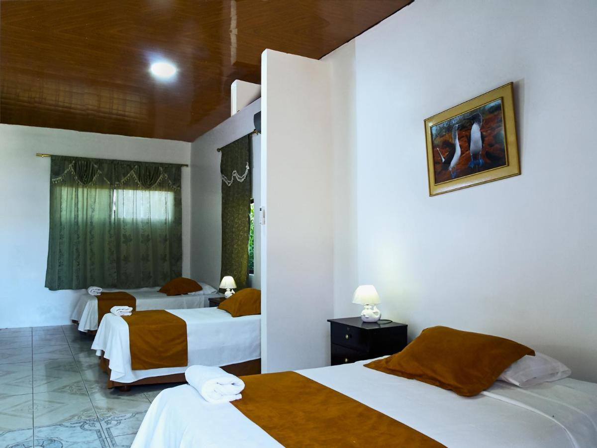Hostal Muro De Las Lagrimas With High Speed Internet Starlink Puerto Villamil Extérieur photo