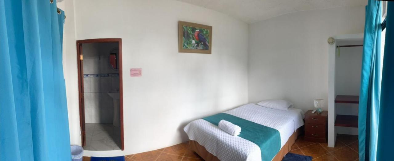Hostal Muro De Las Lagrimas With High Speed Internet Starlink Puerto Villamil Extérieur photo